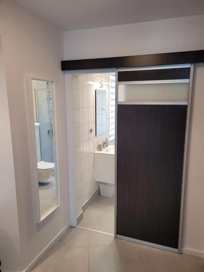 Apartament Wierzbowa 6 Z Klimatyzacja Posen Exterior foto